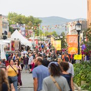 Festive atmosphere on Reine Street, in Gaspé city centre, where we welcome our people with the most incredible street art performers